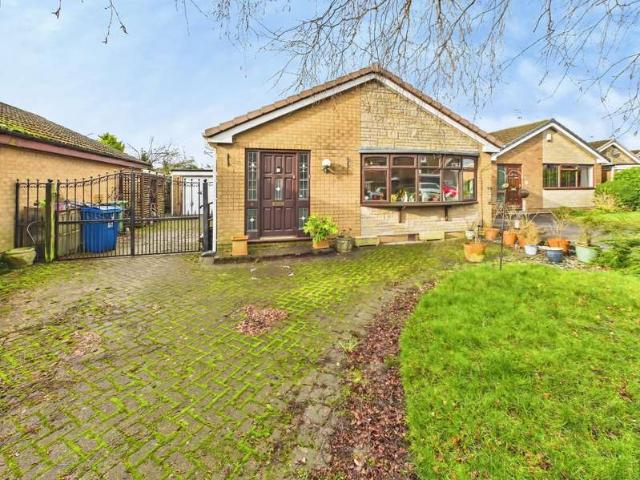 Bungalow for sale in Gathurst, Wigan