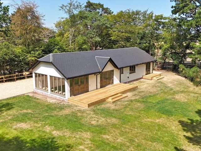 Bungalow for sale in Durns Town, New Forest