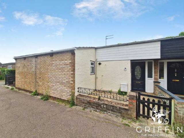 Bungalow for sale in Vange, Basildon