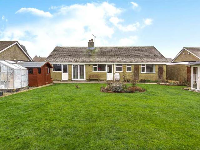 Bungalow for sale in The Knapp, Stroud
