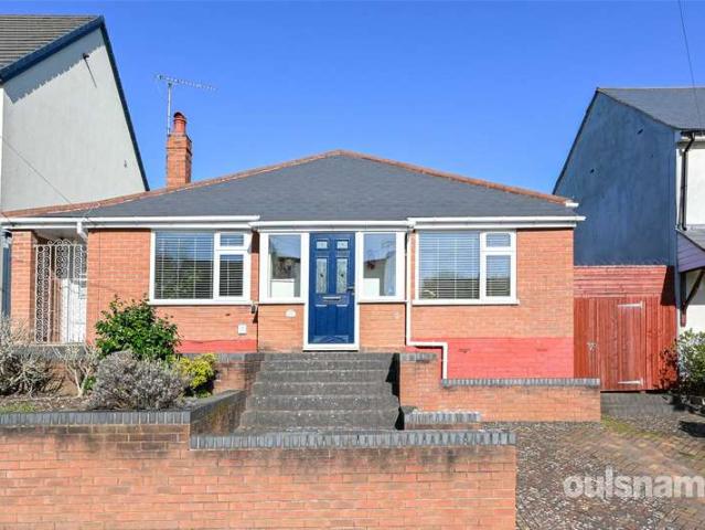 Bungalow for sale in Warley Wigorn, Sandwell