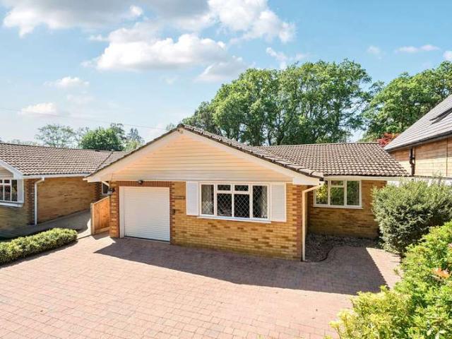 Bungalow for sale in Sheerwater, Woking