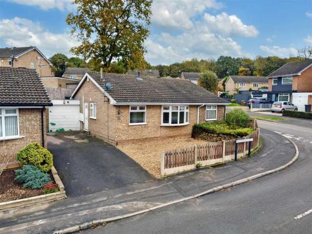 Bungalow for sale in Warren Hill, Gedling