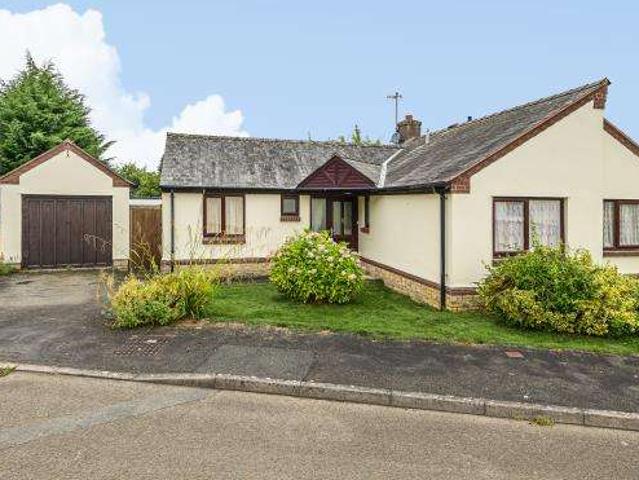 Bungalow for rent in Three Cocks, Wales