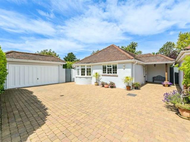 Bungalow for sale in Littlecote, West Sussex