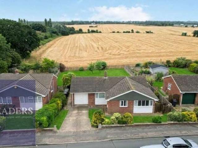 Bungalow for sale in Gosfield, Braintree