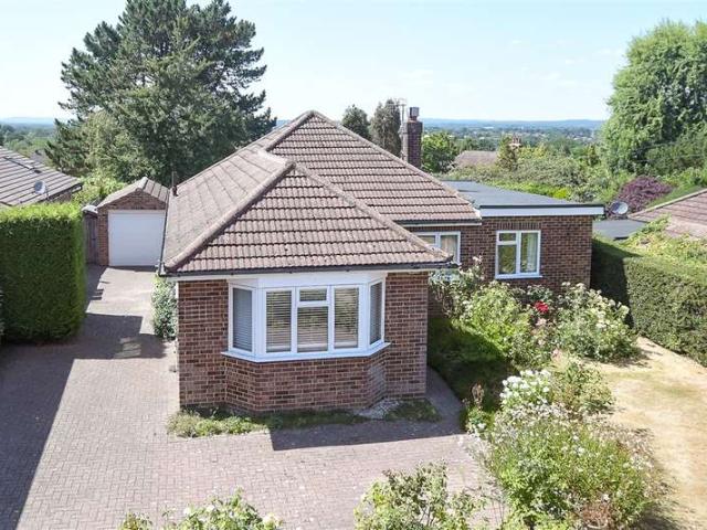 Bungalow for sale in Hillview, Surrey