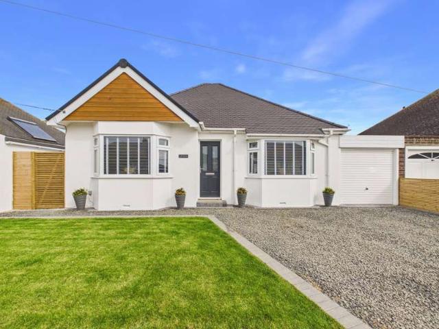 Bungalow for sale in Fishersgate, West Sussex