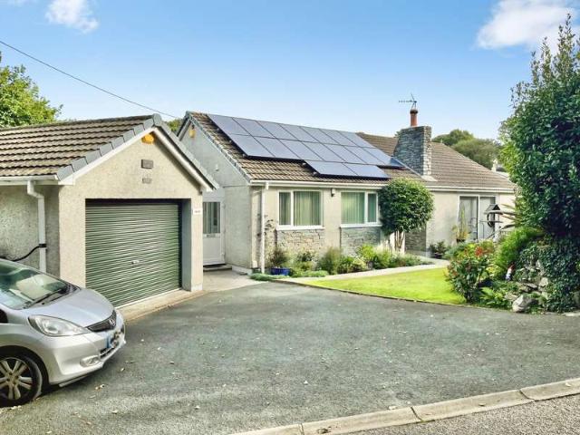 Bungalow for sale in St Stephens, Saltash