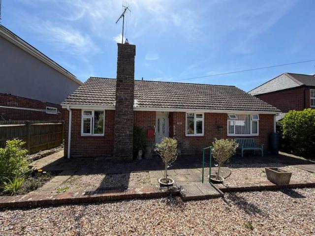 Bungalow for sale in Peene, Folkestone