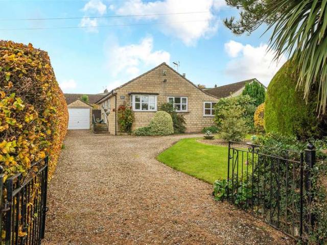 Bungalow for sale in Marton le Moor, North Yorkshire