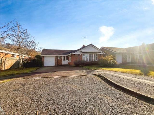 Bungalow for sale in Winslow, Buckinghamshire