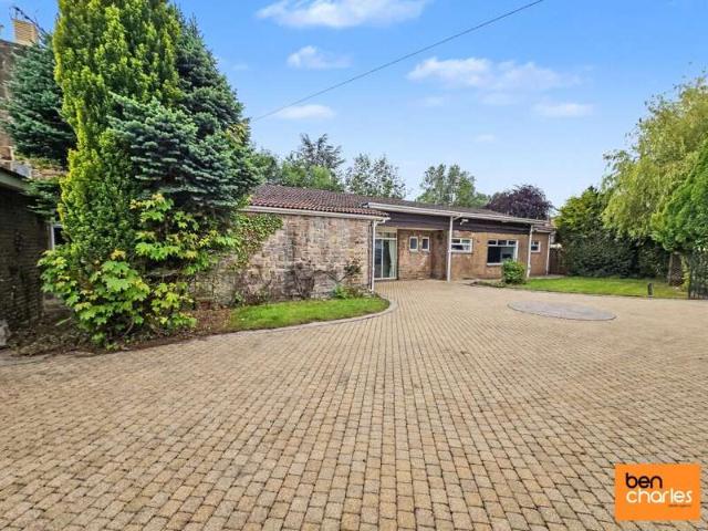 Bungalow for sale in Durham