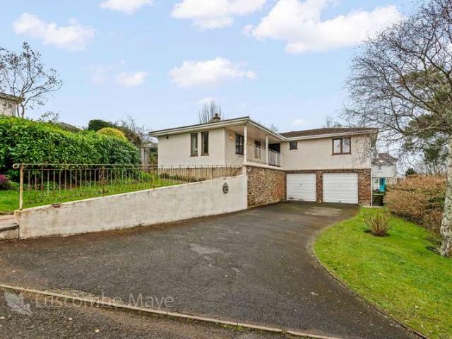 Bungalow for sale in Strode, Devon