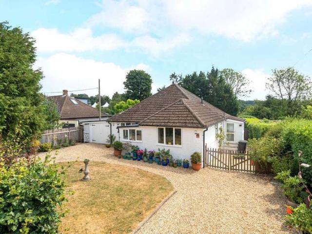 Bungalow for sale in Bolton Low Houses, Hampshire