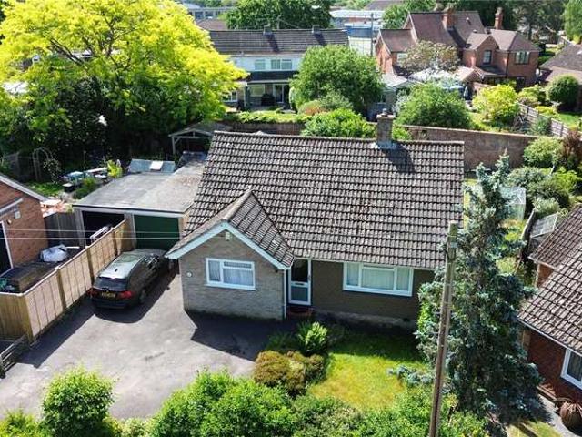 Bungalow for sale in Burghfield Common, West Berkshire