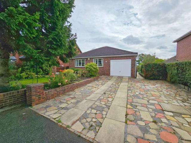 Bungalow for sale in Royston, South Yorkshire