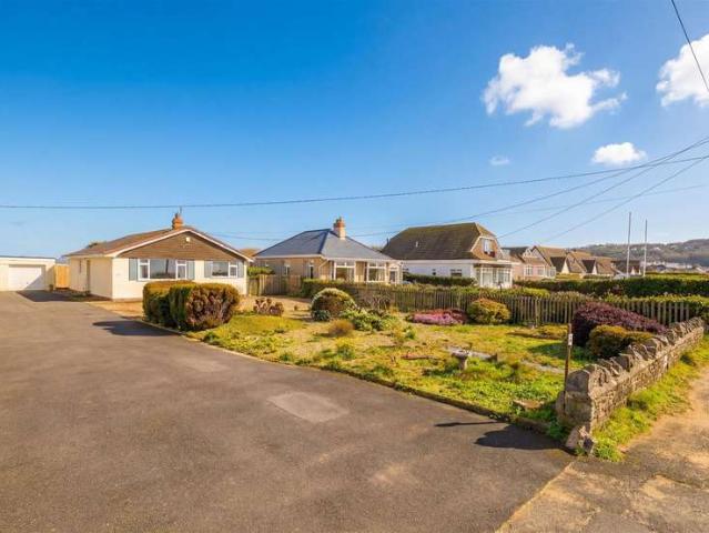 Bungalow for sale in Sand Bay, Kewstoke