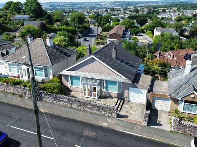 Bungalow for sale in Staddiscombe, Mount Wise