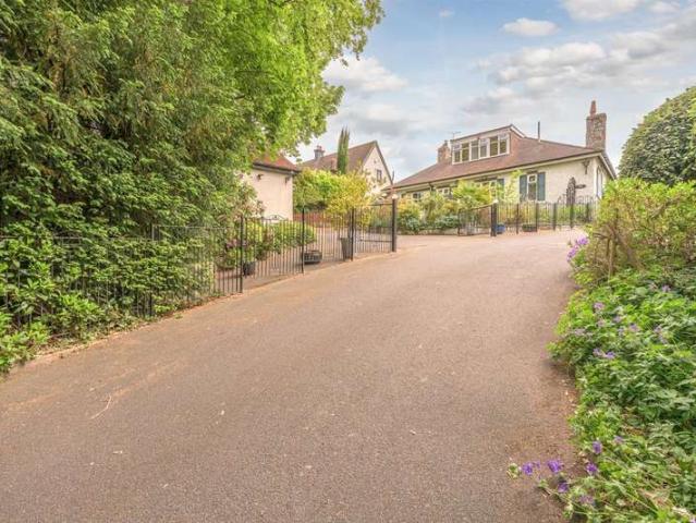 Bungalow for sale in Wollescote, Stourbridge