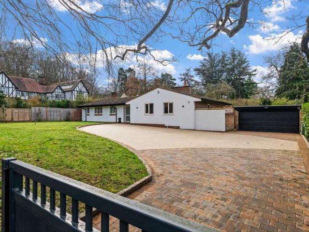Bungalow for sale in Cannon Park, West Midlands