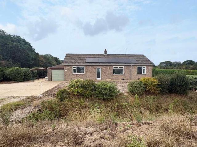 Bungalow for sale in Belleau, Lincolnshire
