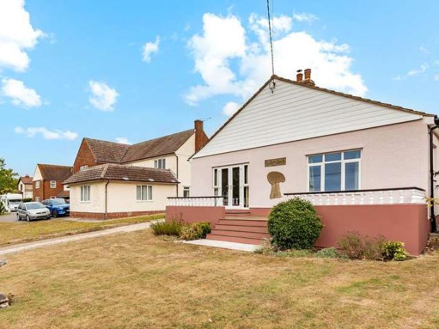 Bungalow for sale in Althorne, Maldon
