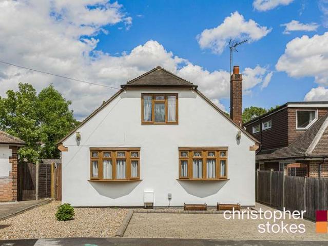 Bungalow for sale in Broxbourne, Hertfordshire