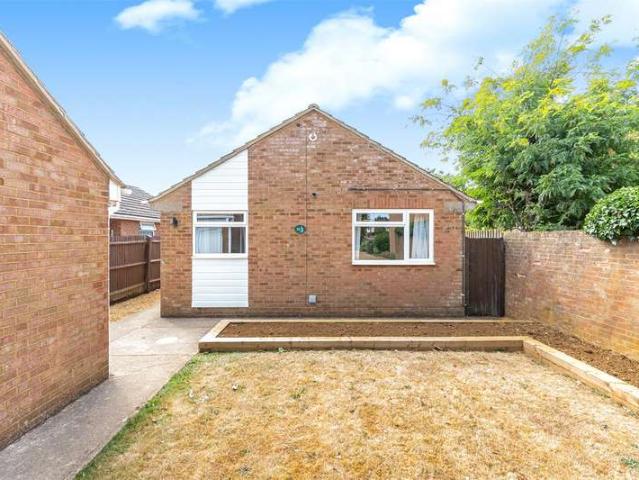 Bungalow for sale in Timms Estate, Cherwell