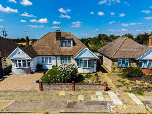 Bungalow for sale in Grays, Essex
