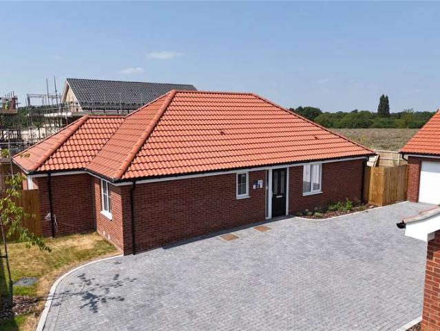 Bungalow for sale in Lakenheath, West Suffolk