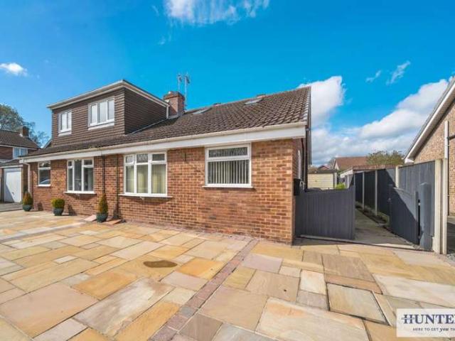 Bungalow for sale in Barlby, North Yorkshire