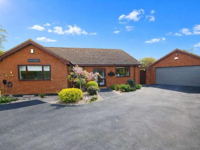 Bungalow for sale in Burnham-on-Sea and Highbridge, Burnham-on-sea