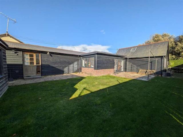 Bungalow for sale in Aldingbourne, Clapham