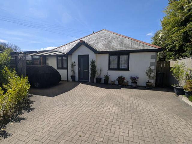 Bungalow for sale in Leedstown, Cornwall
