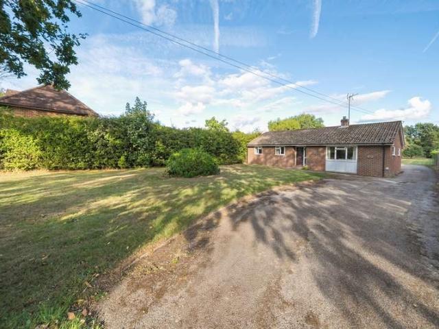 Bungalow for sale in Alfold Crossways, Waverley