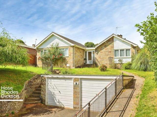 Bungalow for rent in Shide, Isle Of Wight