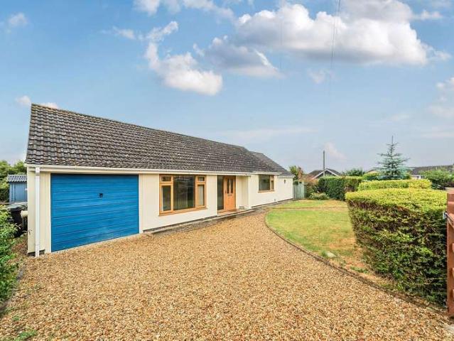 Bungalow for sale in Whissendine, Rutland
