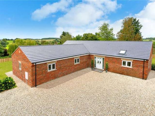 Bungalow for sale in Toft, South Kesteven