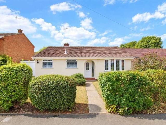 Bungalow for sale in Halfleet, South Kesteven