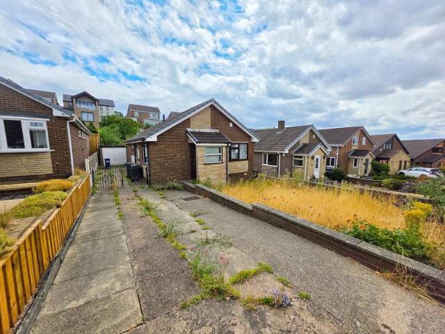 Bungalow for sale in Staincross, South Yorkshire