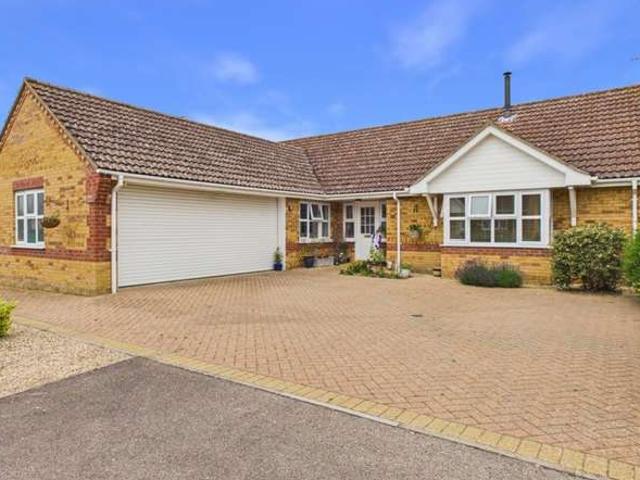 Bungalow for sale in Chedburgh, Suffolk