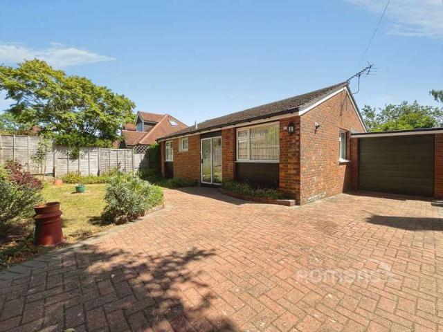 Bungalow for sale in Fole, Surrey
