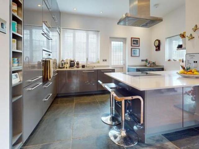 Bungalow for sale in Falcon Lodge, Wales