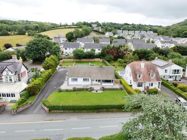 Bungalow for sale in New Quay