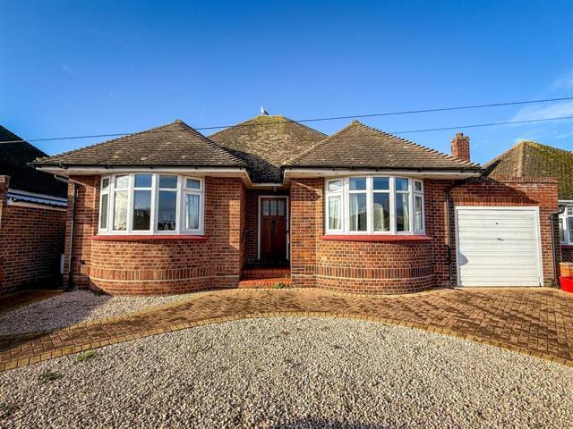 Bungalow for sale in Dale Hill, Essex
