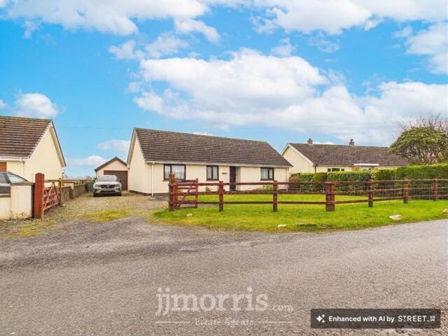 Bungalow for sale in Efailwen, Wales