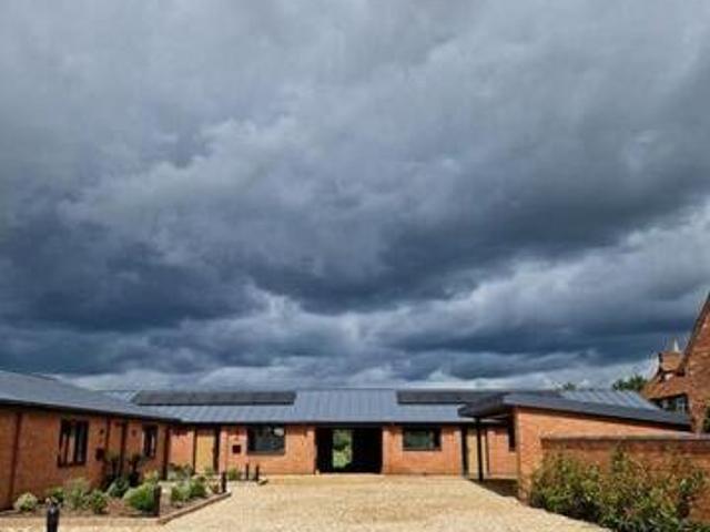 House for rent in Alderminster, Warwickshire