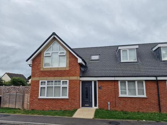House for rent in Goldthorn Hill, West Midlands