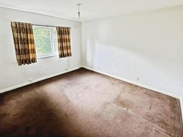 Bungalow for rent in Wibsey, West Yorkshire